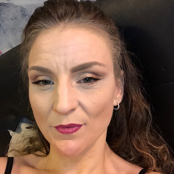 Meet your Posher, Sheena - Picture 6 of 6